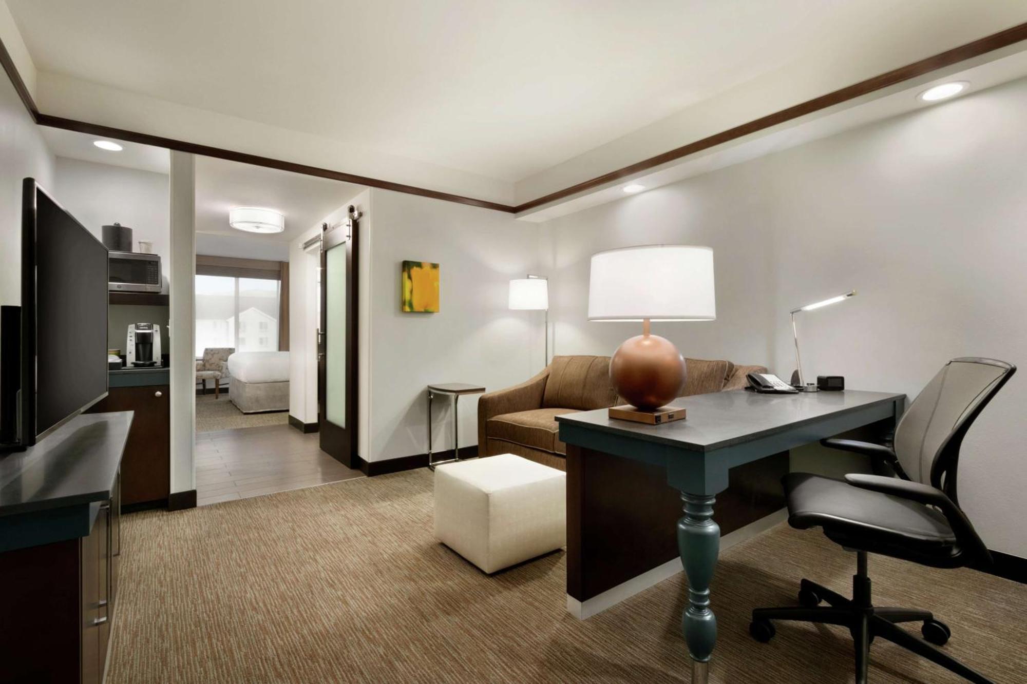 Hilton Garden 3* Medford